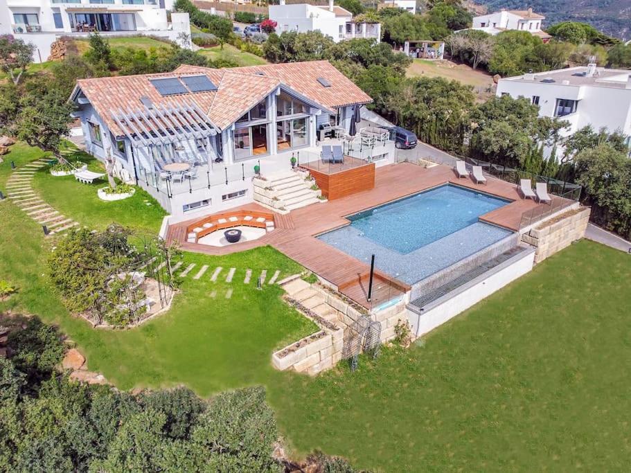 Casa Micheal - Luxury Villa - El Cuarton, טריפה מראה חיצוני תמונה